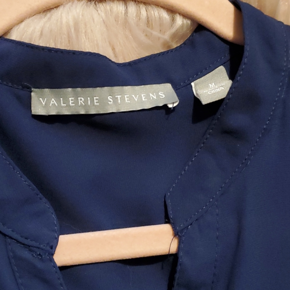 Blouse - Picture 2 of 9